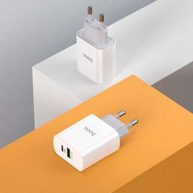 Сетевое зарядное устройство Hoco C80A USB/Type-C с кабелем (Type-C-Type-C) (белое) &mdash; 3